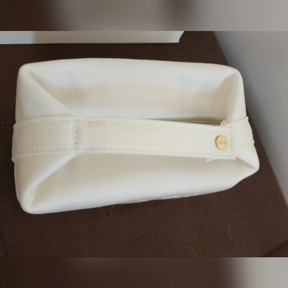 DIOR White Cosmetic Makeup Bag Pouch With Top Handle Clutch New In Box - Picture 7 of 9